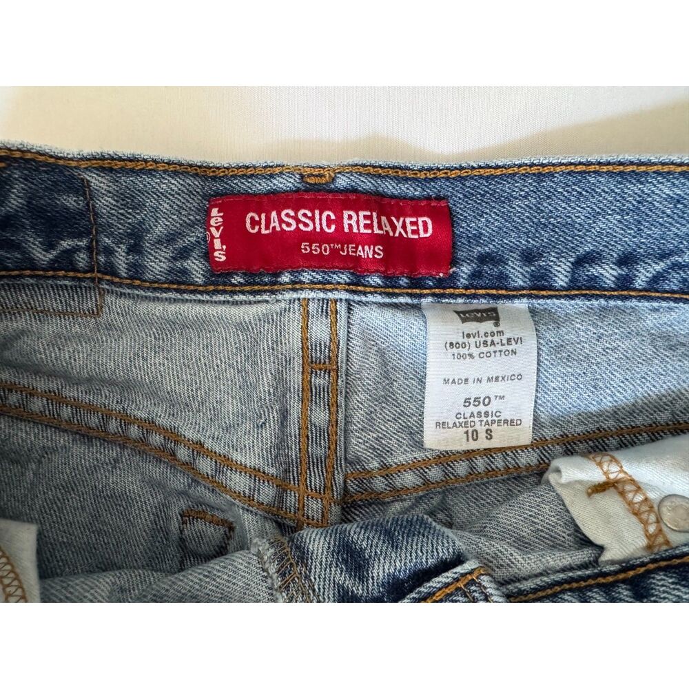 Levi's 550 Classic Relaxed Tapered Jean | Size 10 Short - Picture 2 of 7